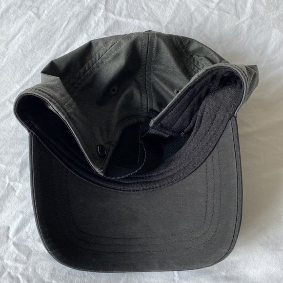 Lululemon Baller Hat. - Picture 2 of 3